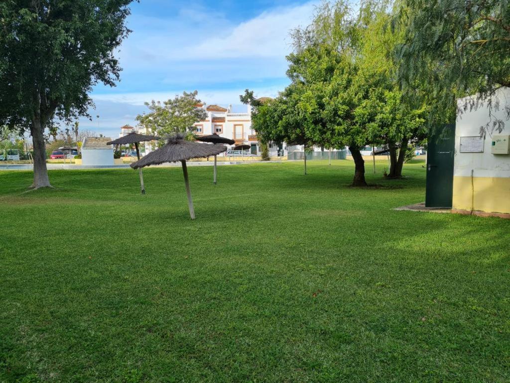 דירות צ'יקלנה דה לה פרונטרה Aparta Club La Barrosa מראה חיצוני תמונה